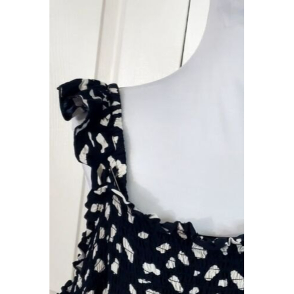 Ellos Womens Plus Sz 2X Flutter Sleeve Cropped Romper Black-White Print Jumpsuit - Picture 2 of 8